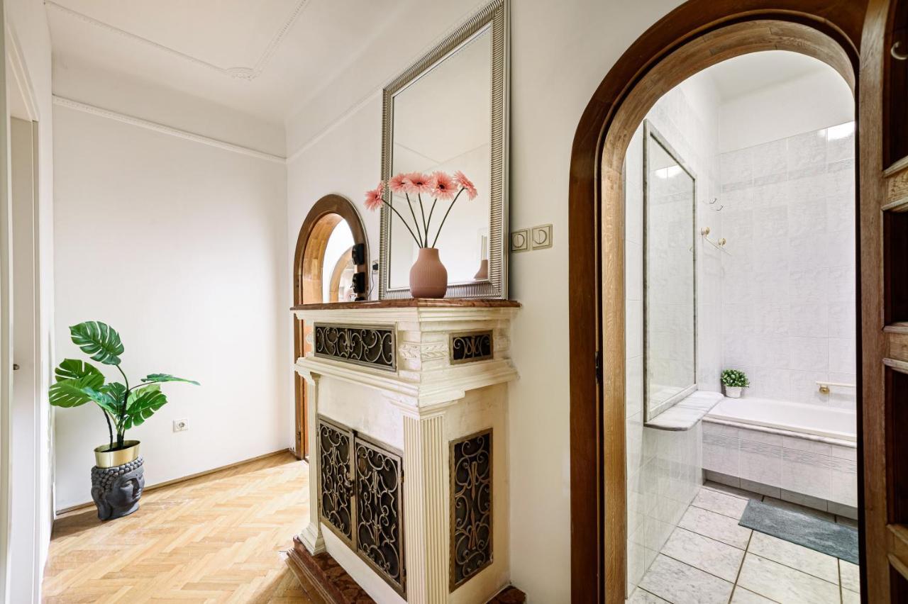 Stylish Homes Downtown Buda بودابست المظهر الخارجي الصورة